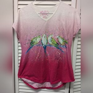 Women's Pink Ombre Parrot Graphic V-Neck Top